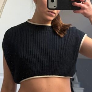 Navy Ribbed Crop Top